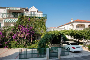 Apartments Mirjana